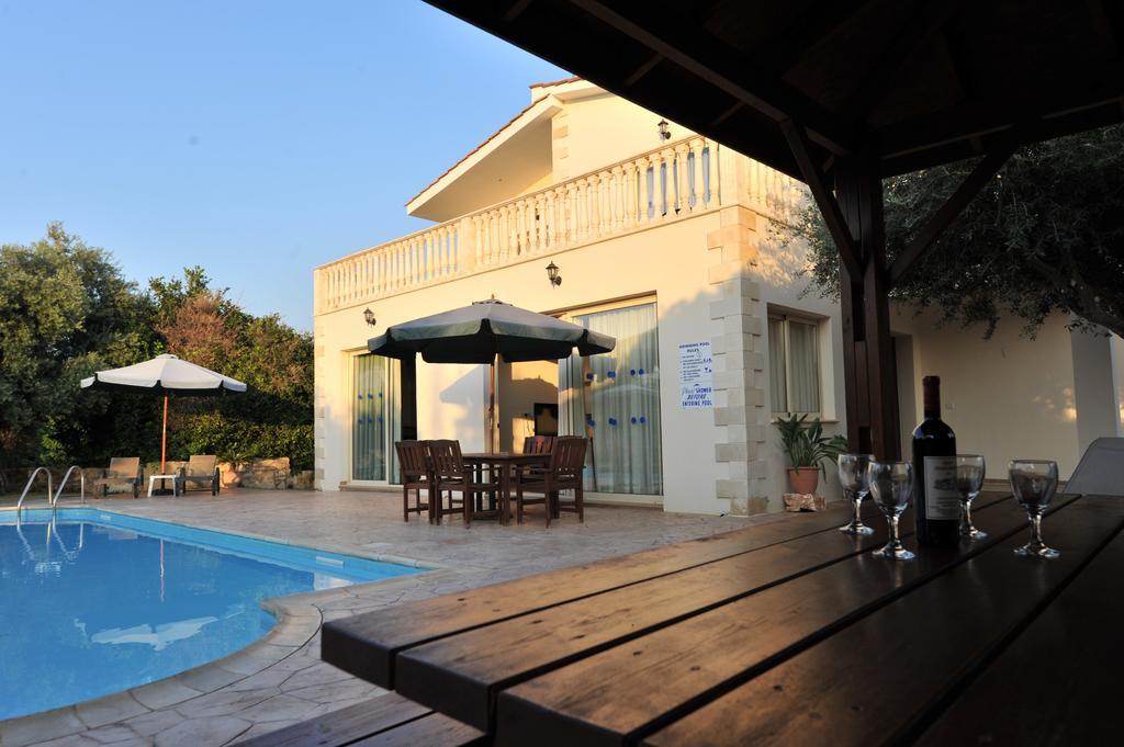 Jaime Villa Cyprus Argaka Bilik gambar
